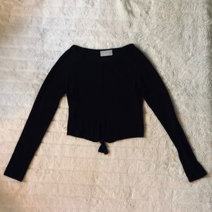 Nollie Long Sleeve Top with knot in the front